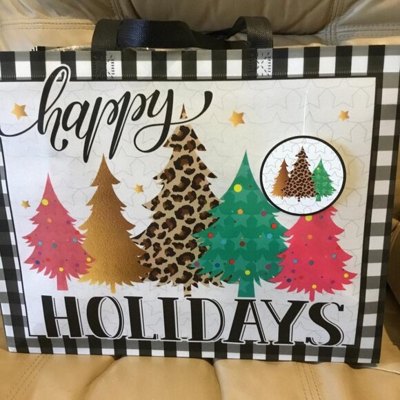 Holiday Gift Bundle Calvin Klein Hobo Bag & Scarf, Wallet, Belt Bag, Bracelet - Picture 2 of 7